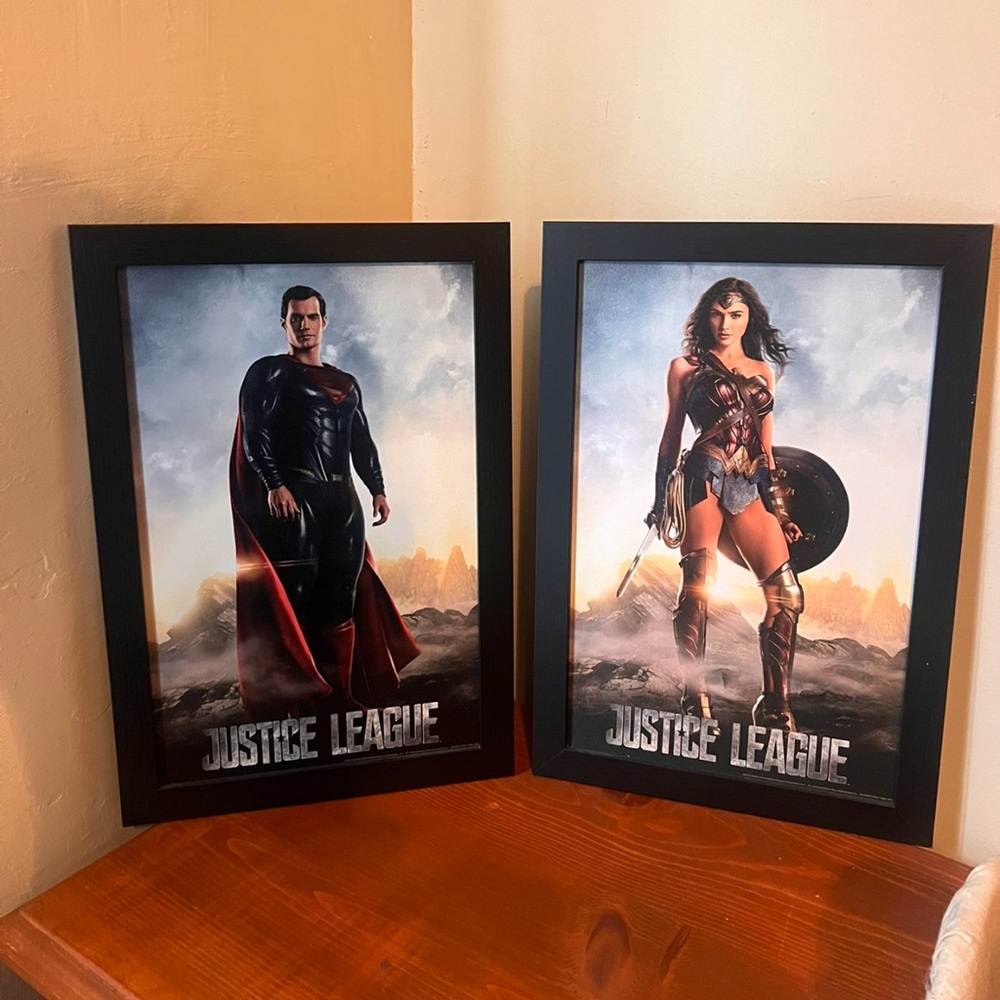DC Comics Justice League Framed Art Set - Black and Red